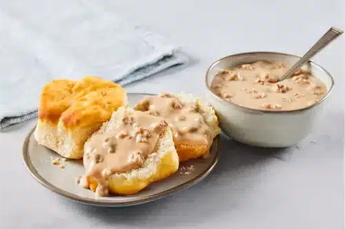 CUP OF SAUSAGE GRAVY & BISCUITS