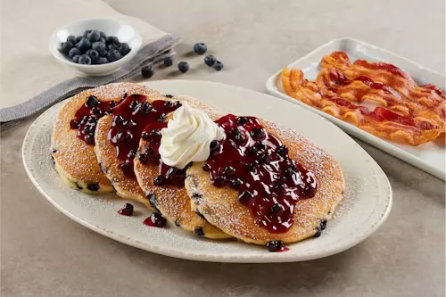 DOUBLE BLUEBERRY HOTCAKES