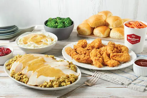 DOUBLE ENTRÉE FAMILY MEAL DEAL