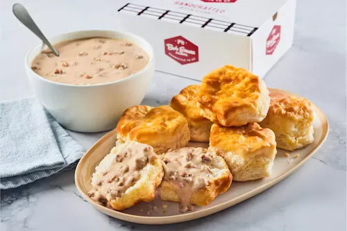 SAUSAGE GRAVY & BISCUITS