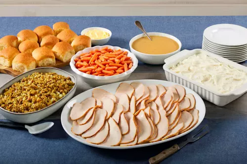 Slow Roasted Turkey & Dressing
