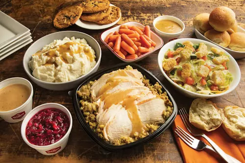 THREE-COURSE FAMILY MEALS